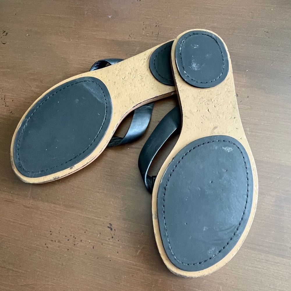 Tory Burch flip flops - Picture 3 of 3